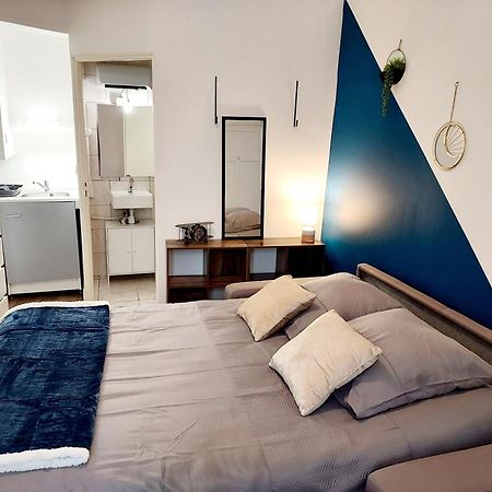 Studio B Aux Pieds Des Thermes Néris-les-Bains Kültér fotó