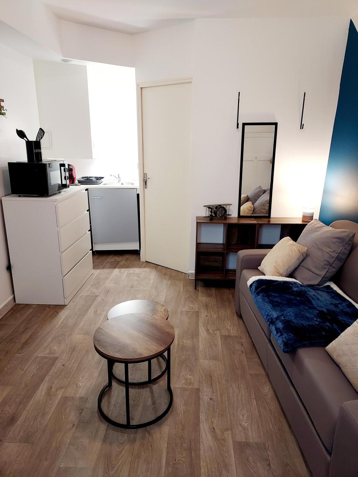 Studio B Aux Pieds Des Thermes Néris-les-Bains Kültér fotó